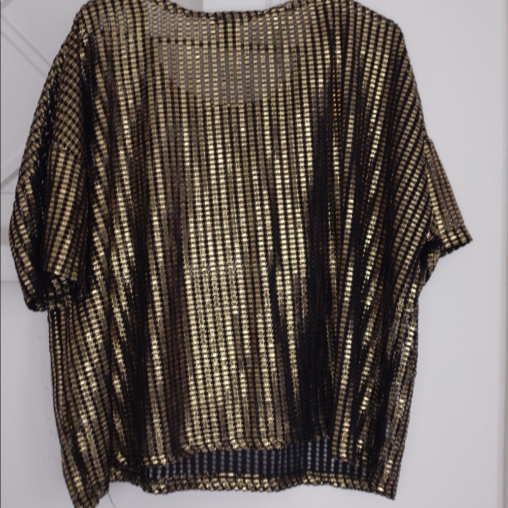 80s feel gold statement top